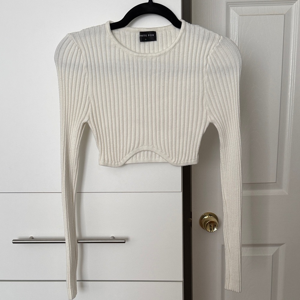 White Fox Boutique Ribbed Cream Cropped Sweater